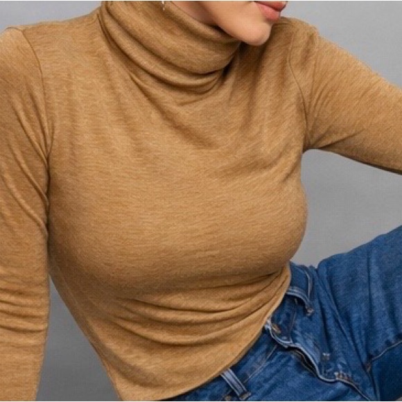 Pristine Club Monaco Camel Heather wool blend JULIE turtleneck Size: Medium - Picture 4 of 11